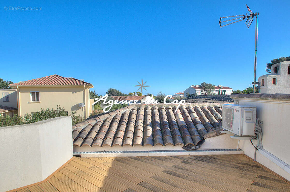 Maison à FREJUS