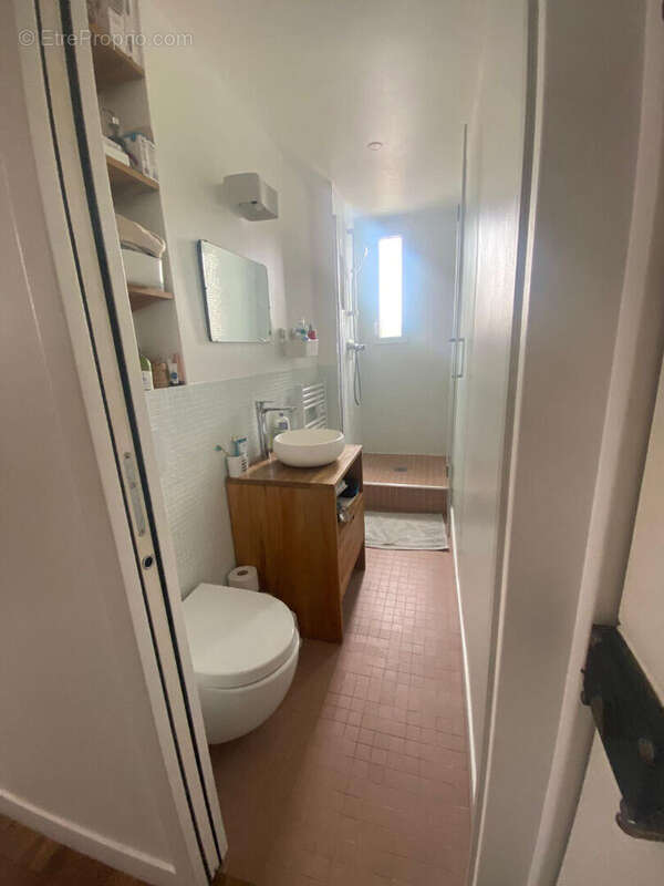 Appartement à PARIS-19E