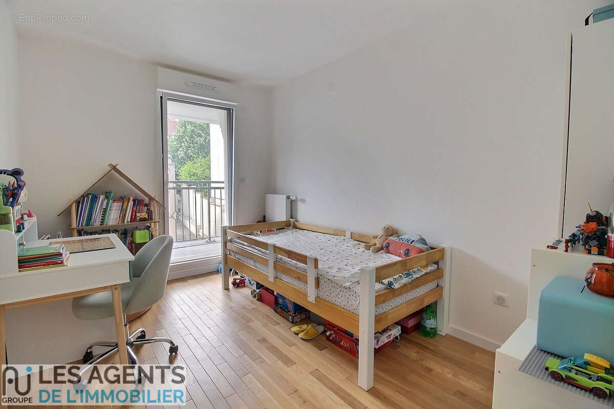 Appartement Puteaux 3 pièce(s) 58 m2 - photo 8
