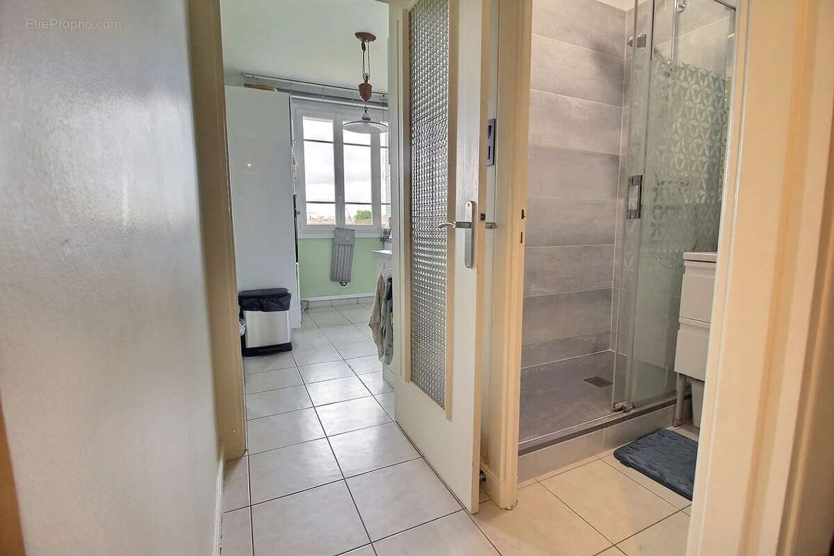 Appartement à LYON-8E