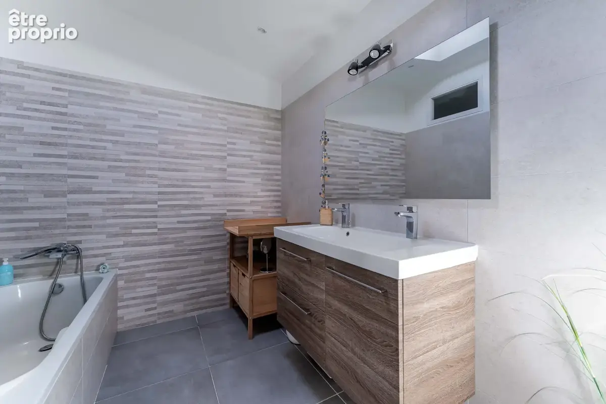 Duplex contemporain 4 pièces Brindas - photo 12