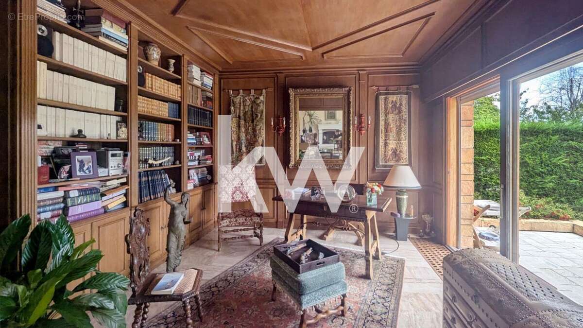 Maison à ENGHIEN-LES-BAINS