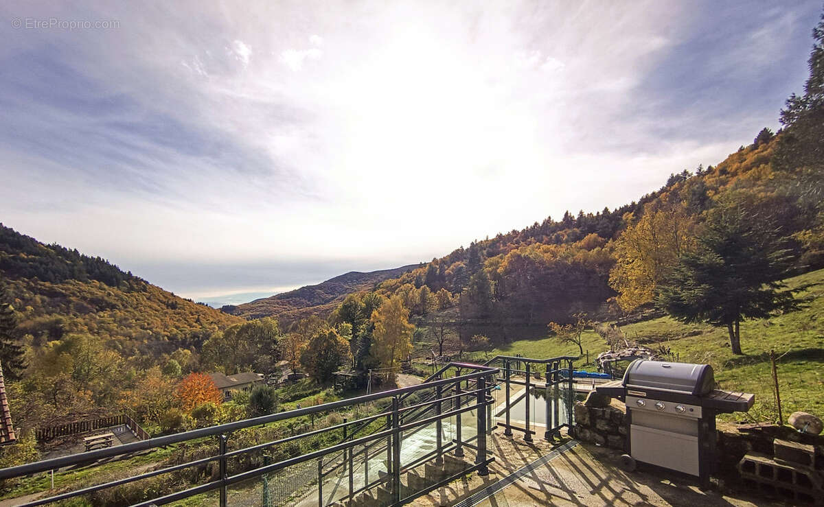 Maison à LABASTIDE-SUR-BESORGUES