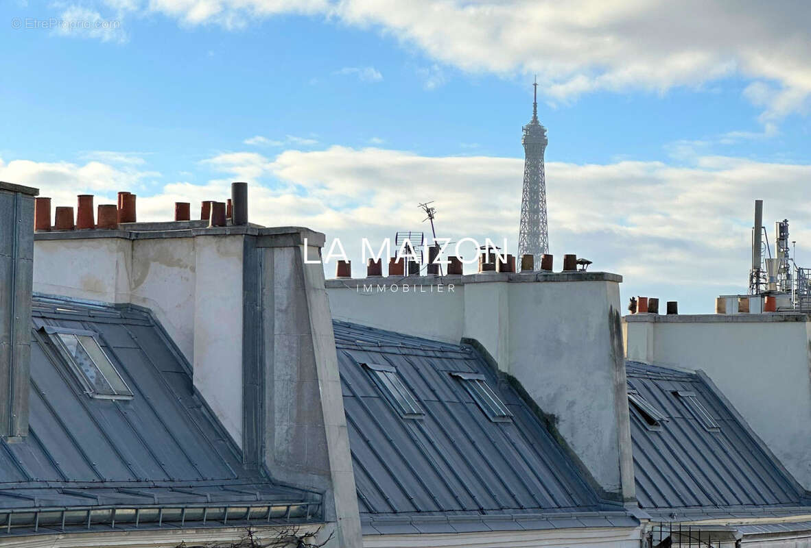 Appartement à PARIS-8E