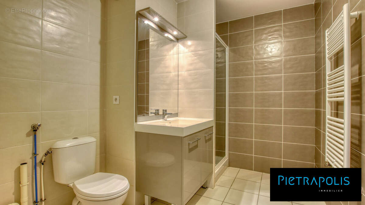 Appartement à LYON-8E