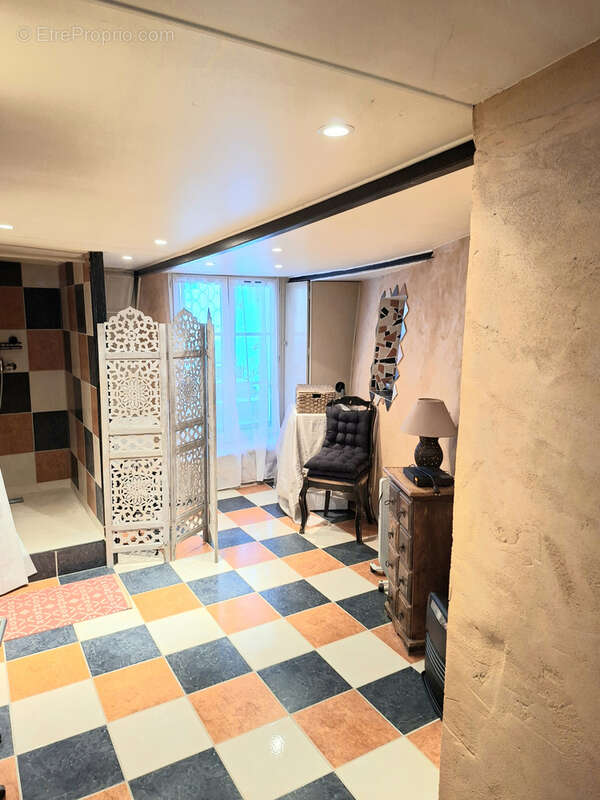 Maison de charme 5 pièces, au coeur du village et de ses  commerces - photo 14