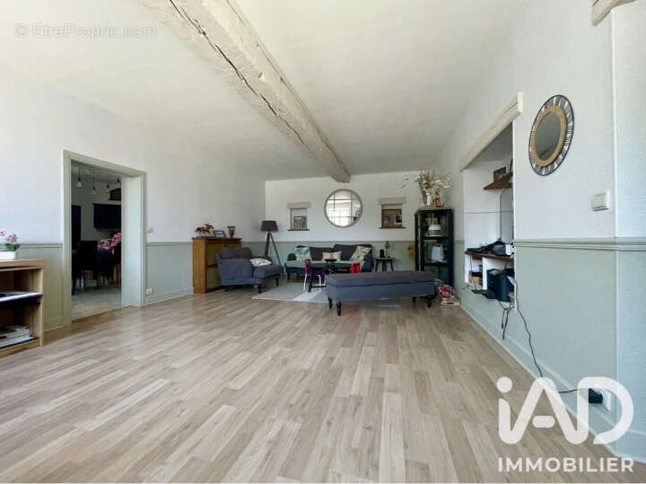 Maison 257 m² à Le Thoult-Trosnay  - photo 8