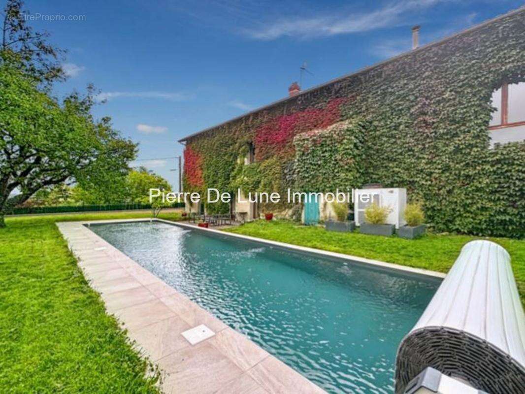 Maison à CHAZAY-D'AZERGUES