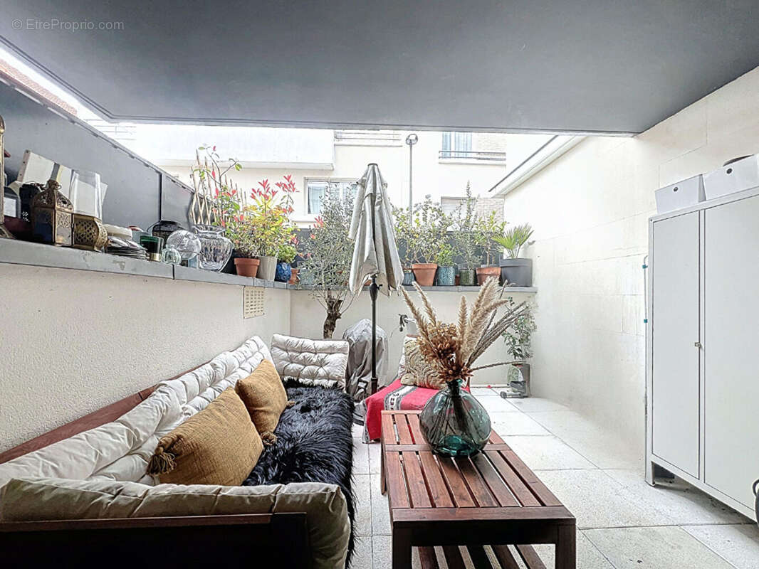 Appartement à SURESNES