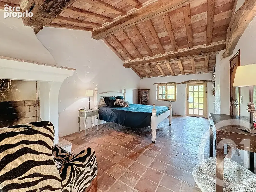 Maison 209 m² à Grasse  - photo 16