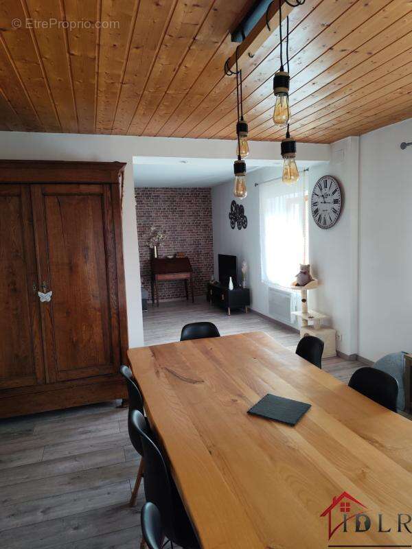 Maison à LA LONGINE