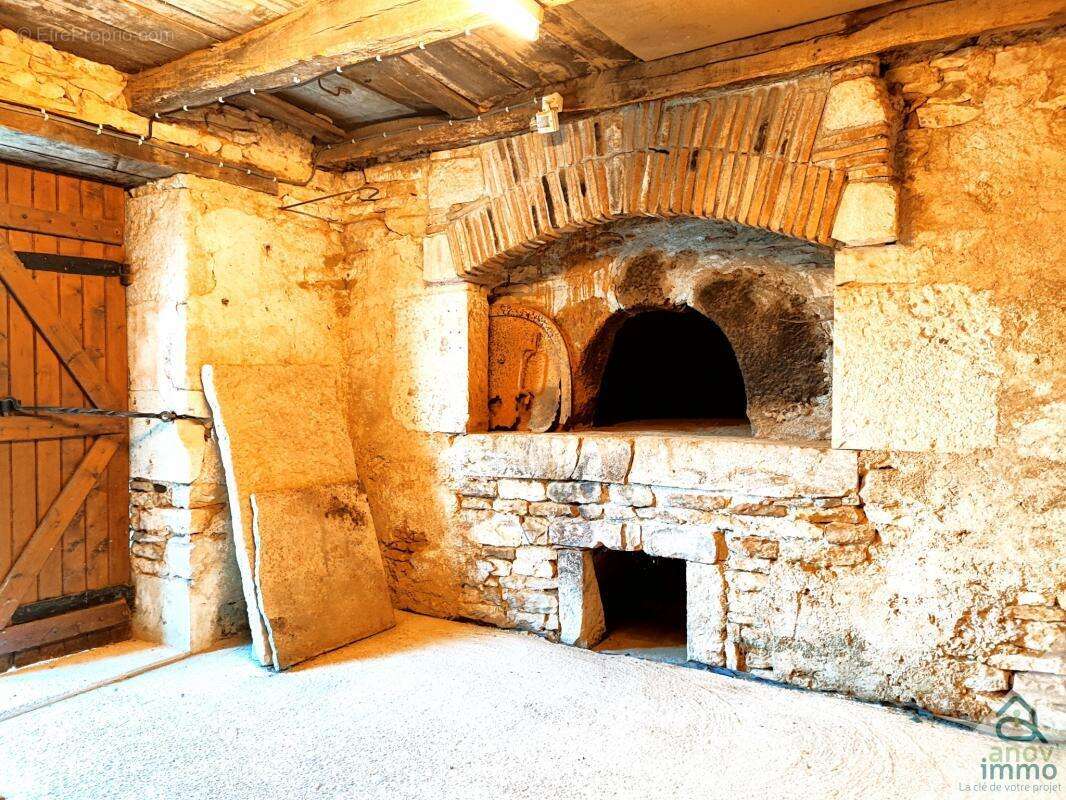 Maison à MAUPREVOIR
