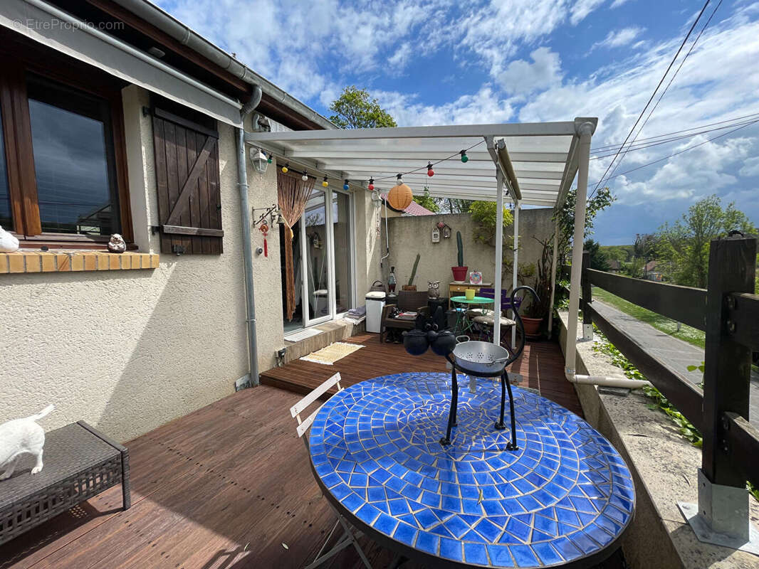 Plain-pied : pièce de vie de 40 m2, 2 chambres, terrasse - photo 4