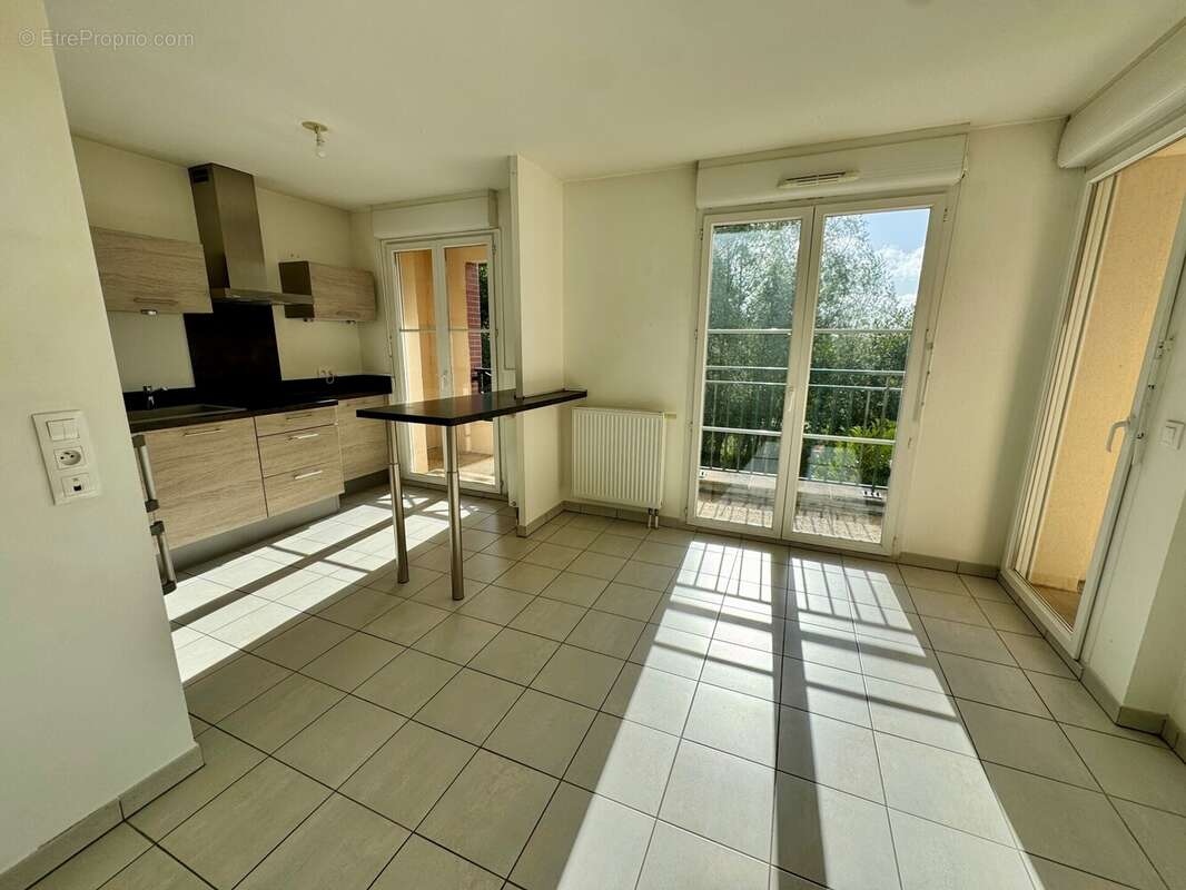 Appartement à SAINT-FARGEAU-PONTHIERRY