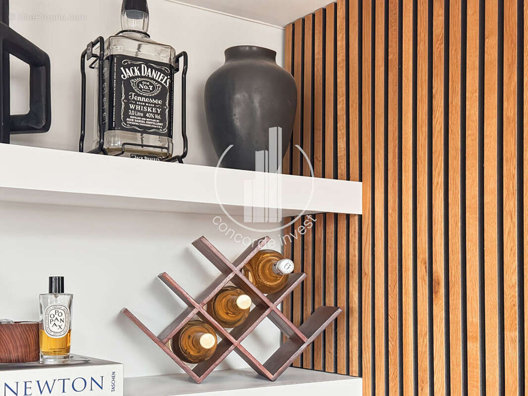 Appartement à COURBEVOIE