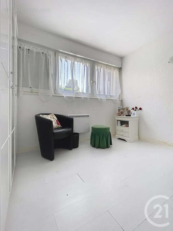 Appartement 74 m² à Epinal  - photo 9