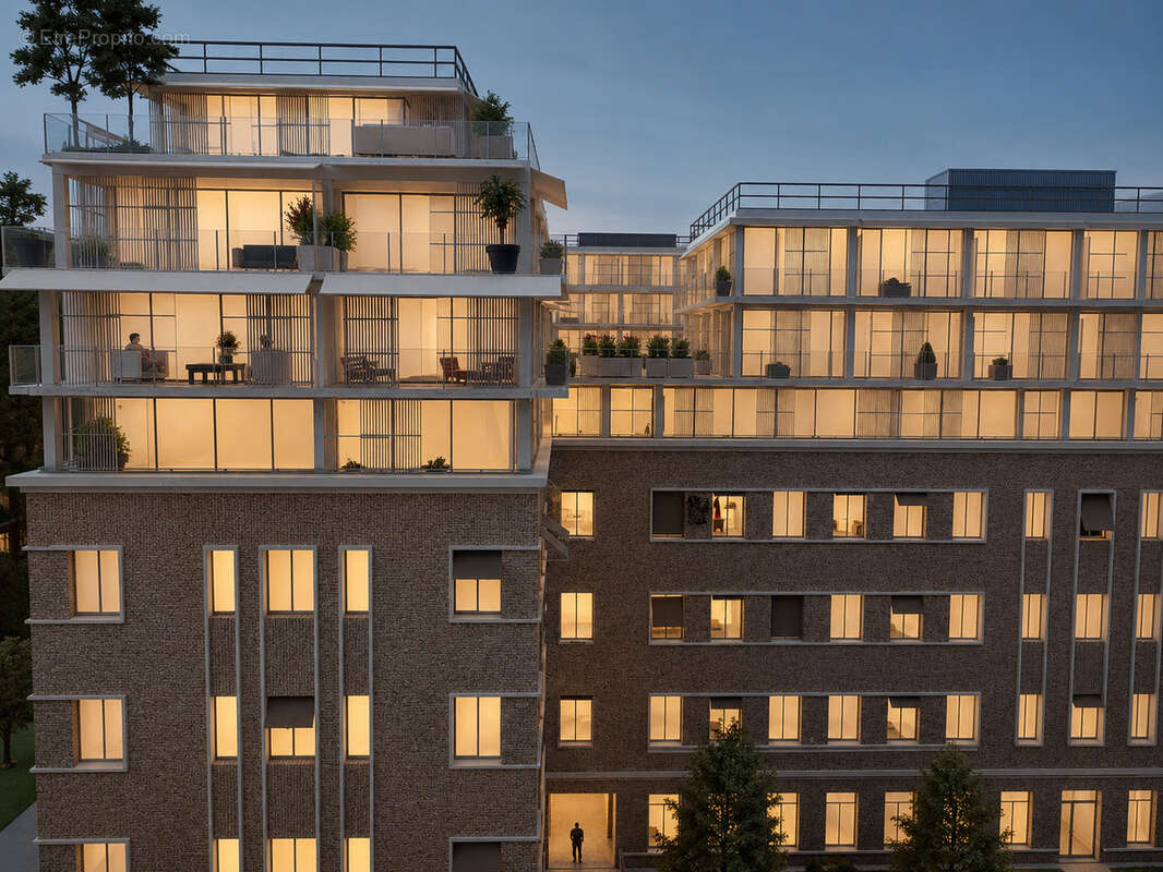 Appartement à PARIS-14E