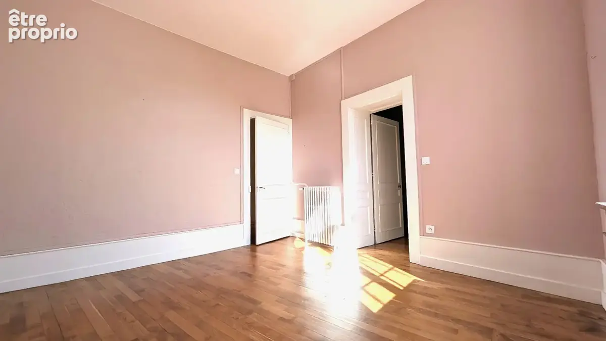 Appartement 121m² Lons-le-Saunier 4 pièces - photo 19