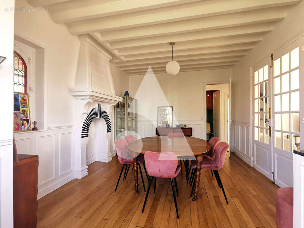 Maison à LA FRETTE-SUR-SEINE