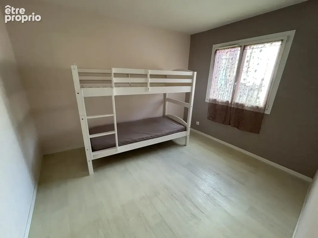 Appartement en rez de chaussée avec garage et terrasse - photo 5