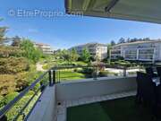   - Appartement à VOURLES