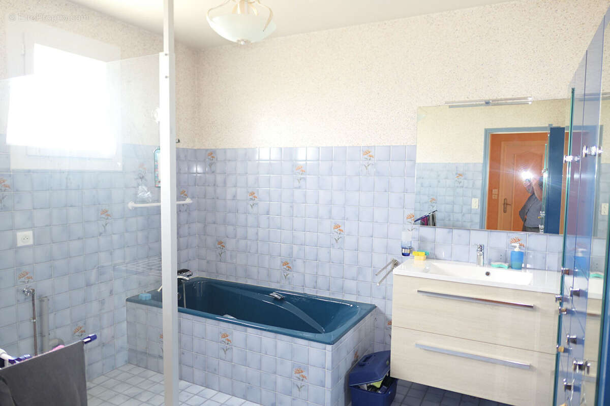 Maison à NOTRE-DAME-DU-TOUCHET