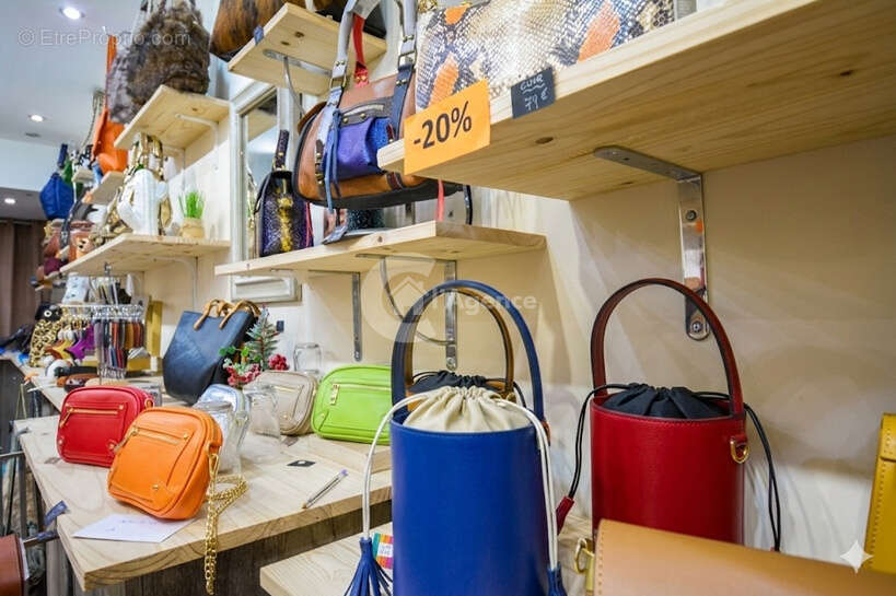 Commerce à CANNES