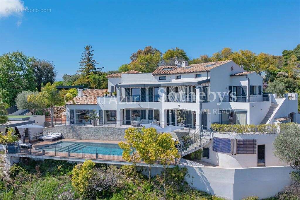 Cagnes-sur-Mer, villa vue mer au sein d'un domaine privé, piscine, proche Nice aéroport - photo 2