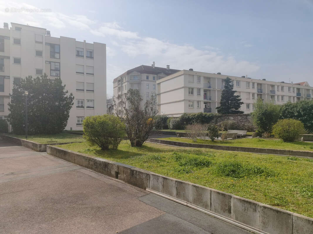 Appartement à LYON-3E
