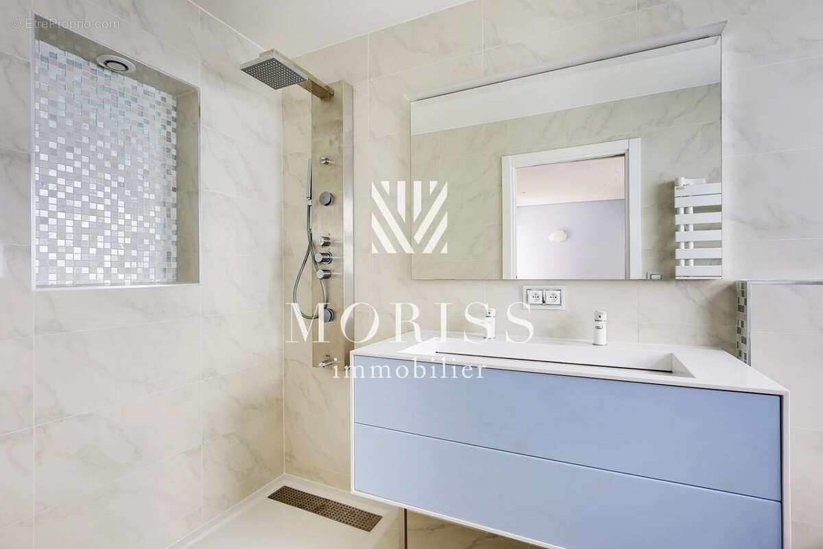 Maison à LE PERREUX-SUR-MARNE