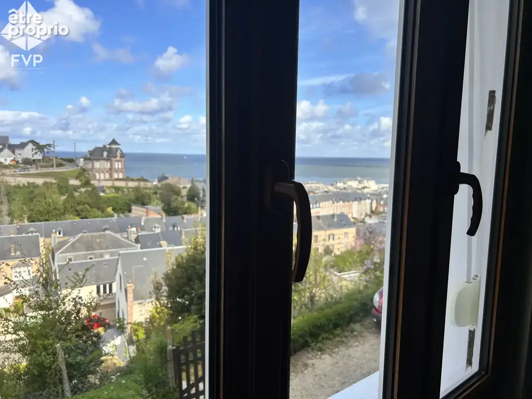 Maison avec vue mer panoramique sur Fécamp et la mer - Environnement calme, garage et stationnement - photo 5