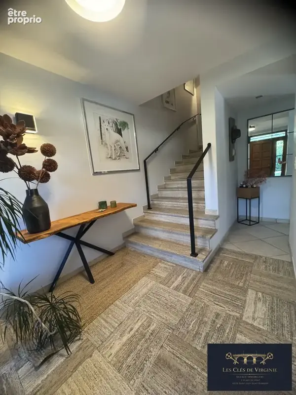 Maison 6 pièces 211 m² à vendre à Unieux (42240) - photo 2