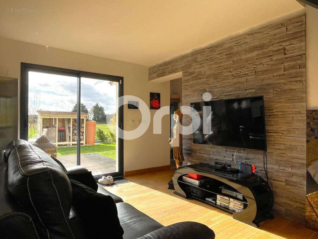 Maison à PACY-SUR-EURE