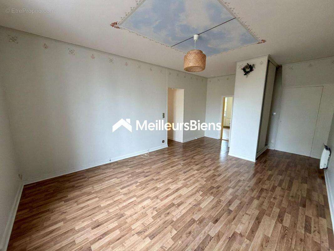 Appartement à CRAON
