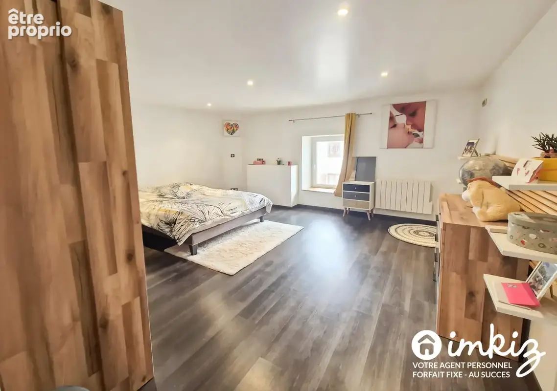 Maison familiale parfaitement rénovée de 220 m² - photo 9