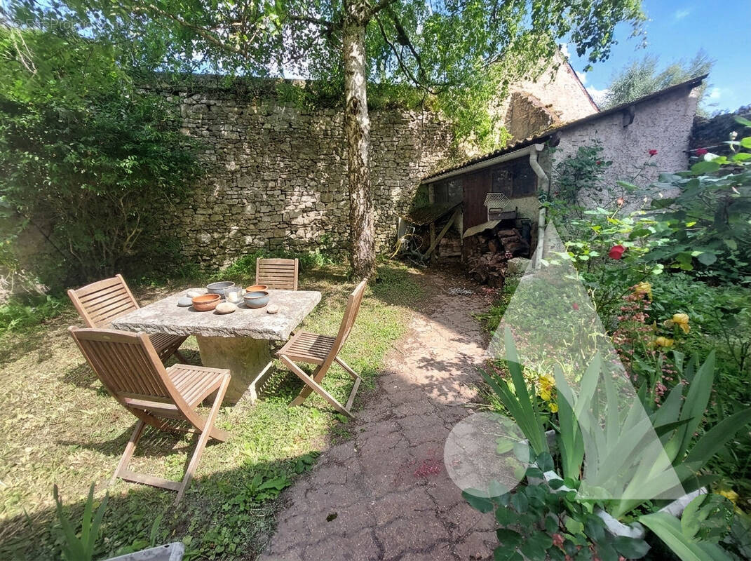 Maison à CREPY-EN-VALOIS