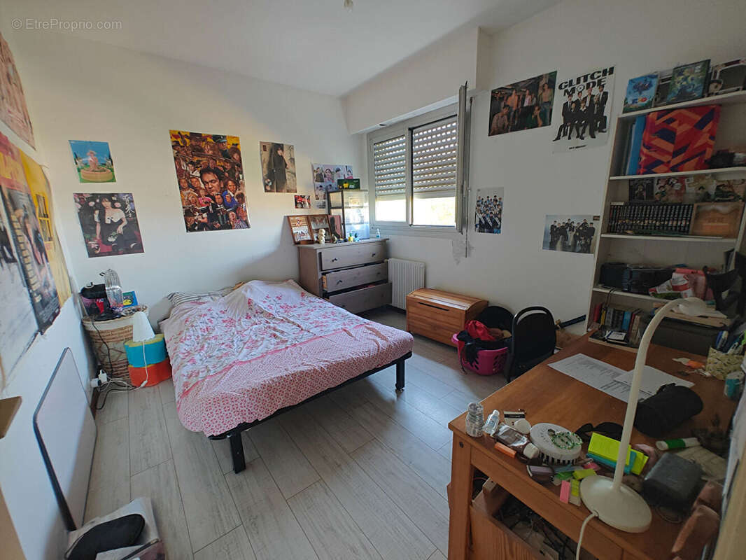 Appartement toulon est la serinette . exclusivité !!! . 3 pieces 71m2 avec terrasse et loggia. - photo 8
