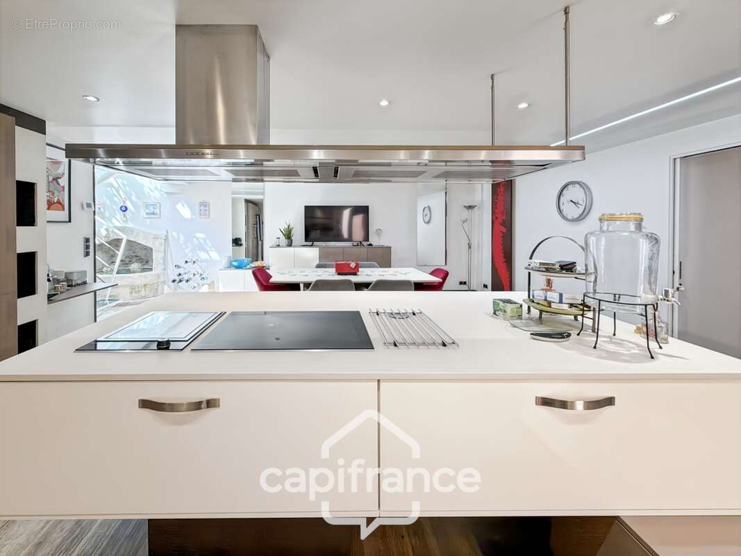 Le perreux sur marne (94) – maison familiale 262,50m² – 4 suites – jardin et piscine hors sol – garage double - photo 11