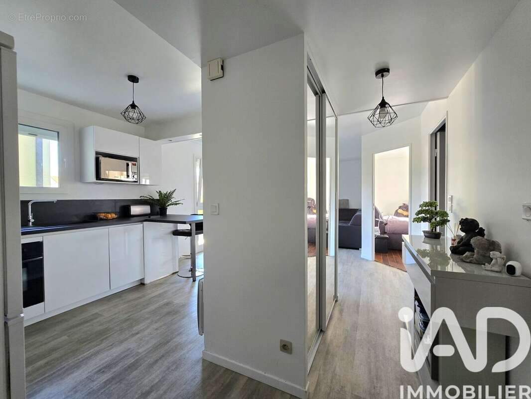 Photo 4 - Appartement à BRIE-COMTE-ROBERT