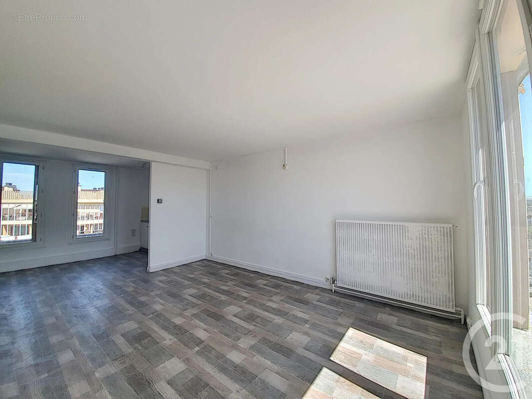 Appartement à MELUN