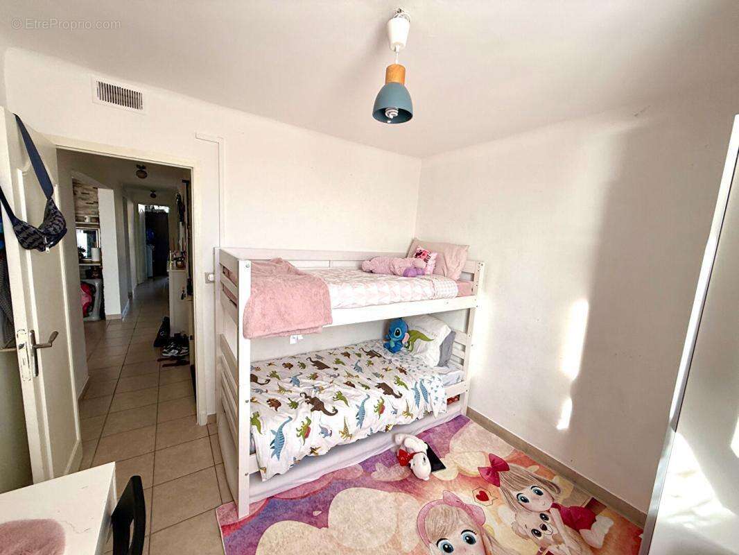 Appartement à MARSEILLE-15E