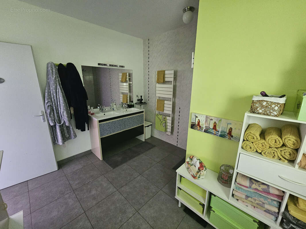 Maison à CLEGUEREC