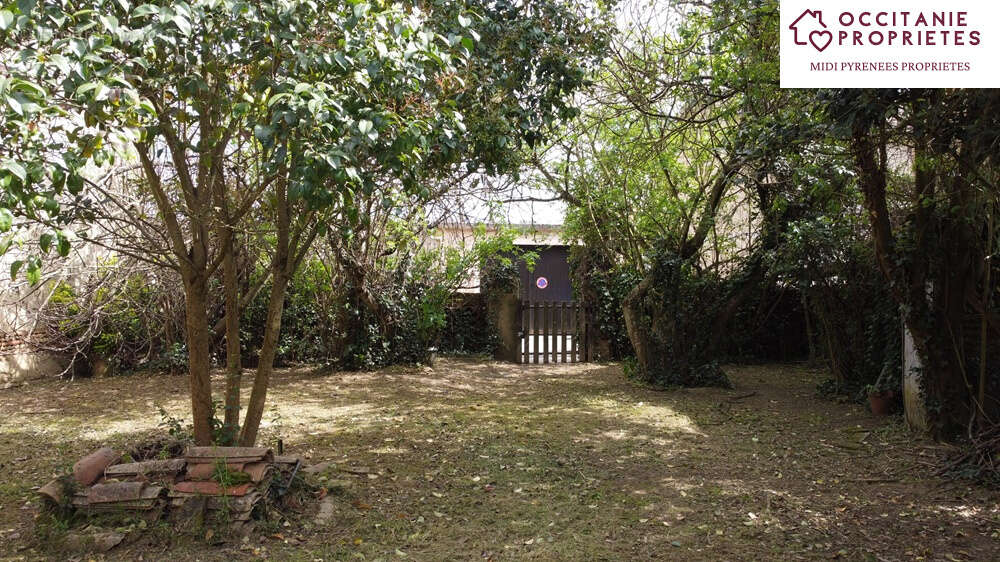 Terrain à L&#039;ISLE-EN-DODON