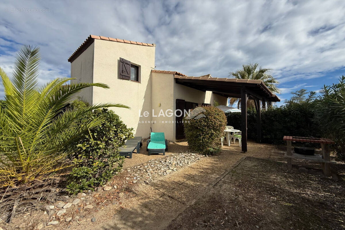 Maison à SAINT-CYPRIEN