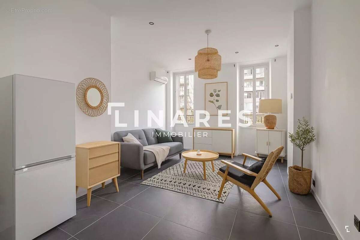 Appartement à MARSEILLE-8E