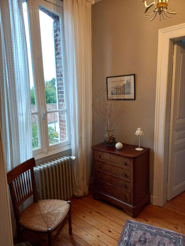 Maison à HOUDAN