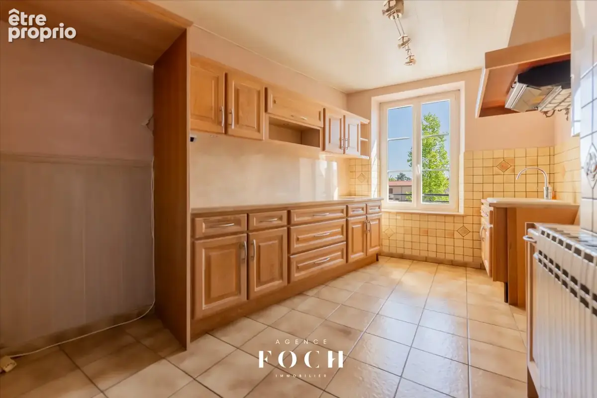 Maison 213 m² à Norroy-Les-Pont-A-Mousson  - photo 7