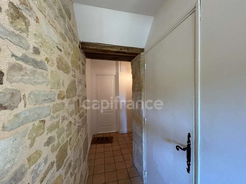 Maison de bourg à vendre 4 pièces env 211m² EXCIDEUIL (24)patio et jardin - photo 22