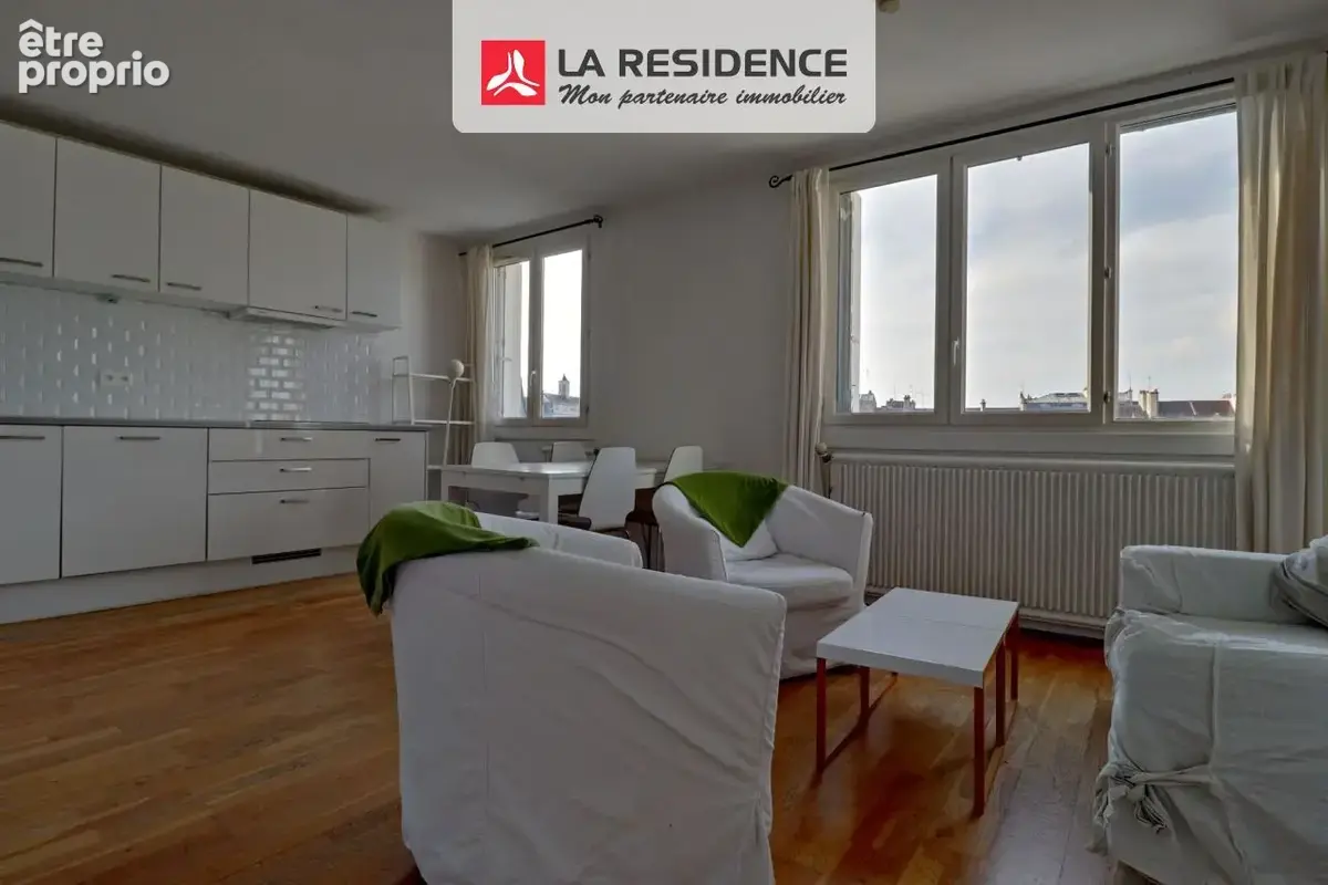 Appartement 4 pièces 66 m² à vendre à Saint-Germain-En-Laye (78100) - photo 2