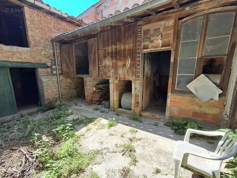 Maison à VILLASAVARY